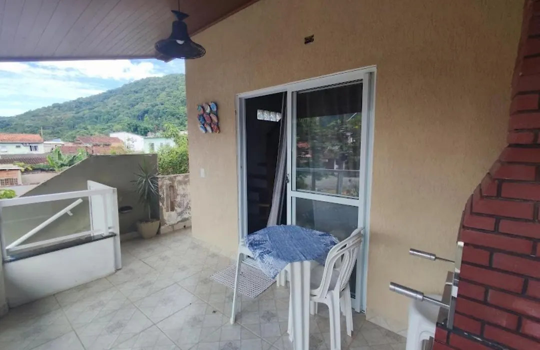 Casa Localizada A 7 Minutos Da Praia Grande Em Ubatuba-1